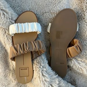 Dolce Vita Scrunch Sandals